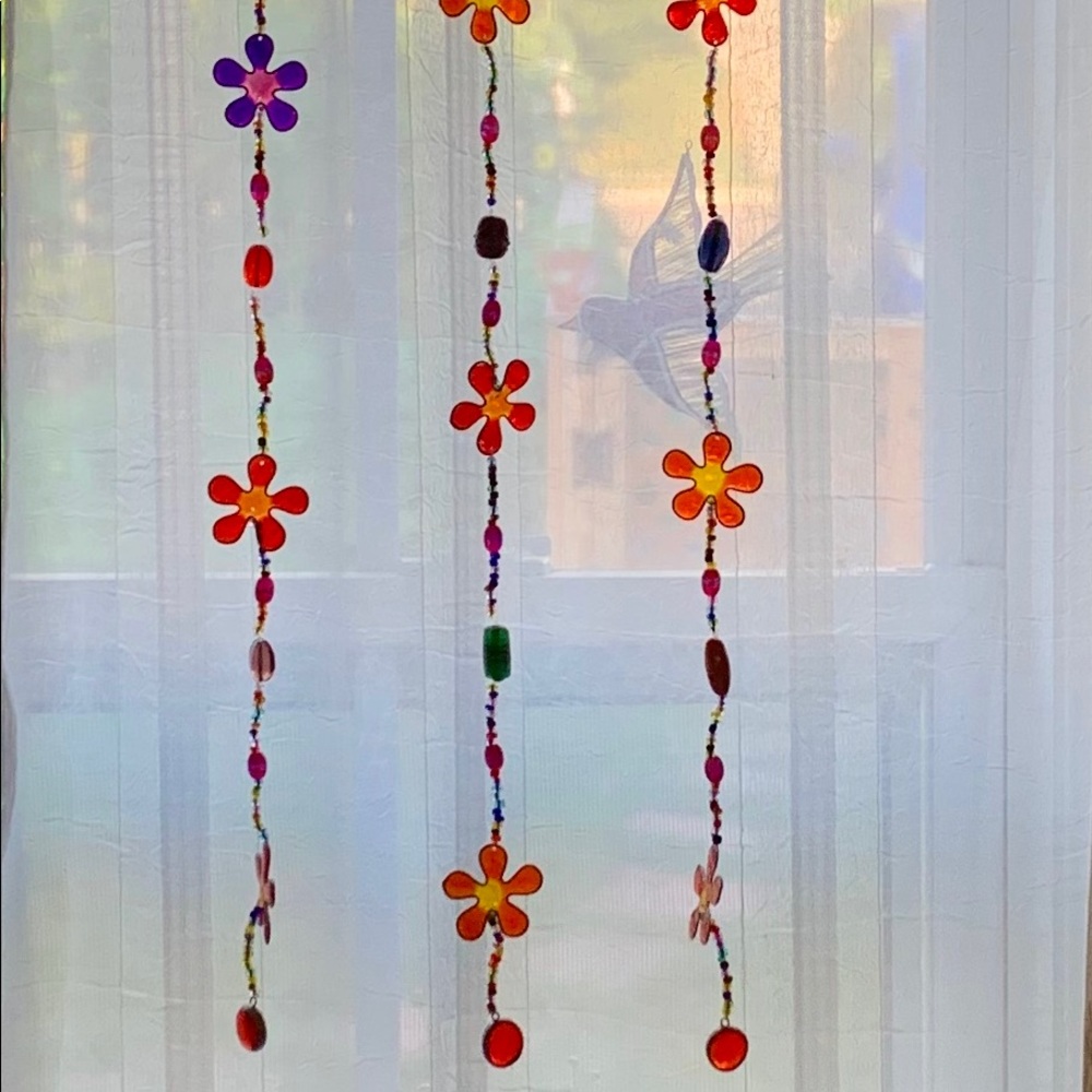 Chakra Rainbow Beaded Suncatcher Flower Strand - Picture 7 of 13